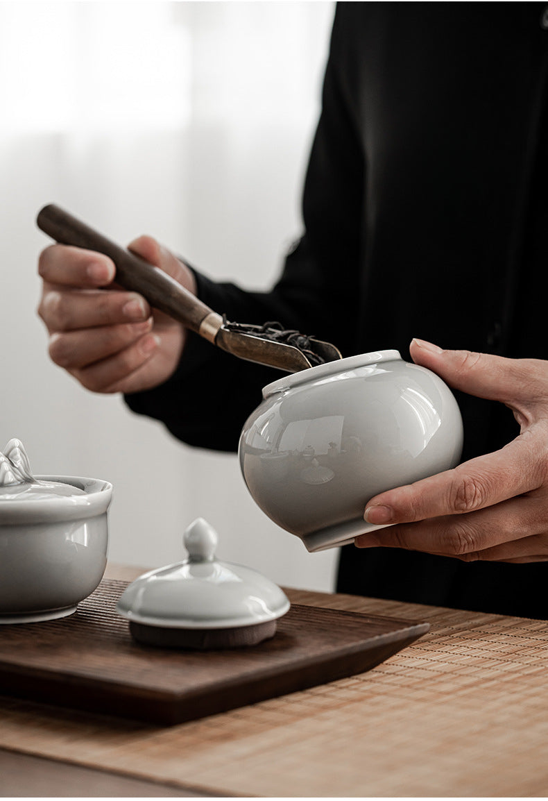 Gohobi Japanese Style Ice Grey Tea Container 003