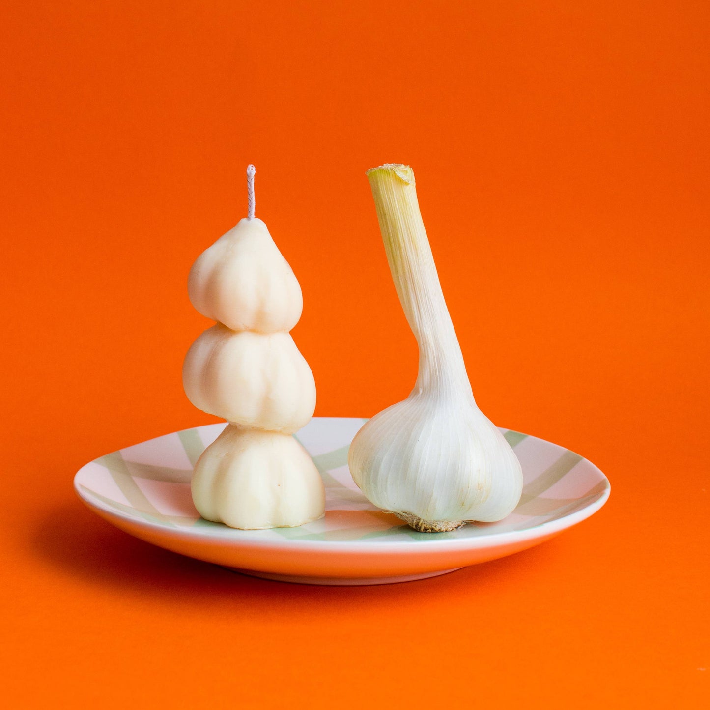 HereThe Garlic Trio Candle