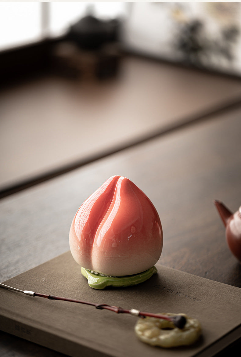 Gohobi Peach Shaped Food Container Storage