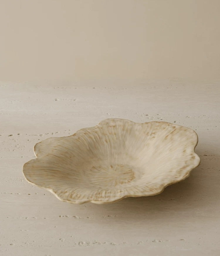 Gohobi French Petal-Shaped Coarse Ceramic Deep Plate