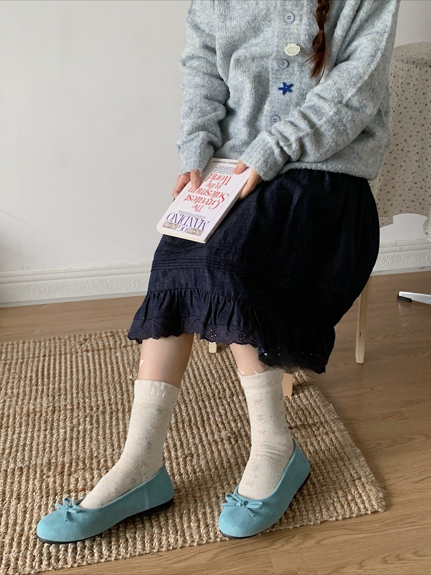 Gohobi Japanese Vintage Bubble Edge Floral Mid-Calf Socks