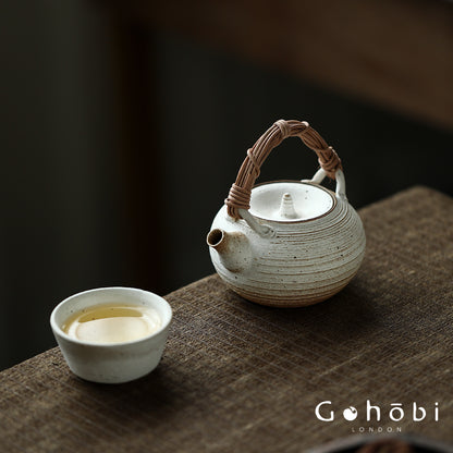 Gohobi Insect-Eaten Shino Handmade Teapot – Japanese Retro Wabi-Sabi Beam Pot (300–400ml)