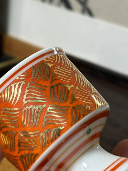 [清和堂 x Gohobi Gallery] Hand-painted Golden Waves Tea Cup with Stem