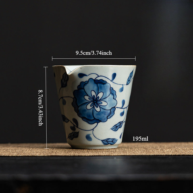 Gohobi Blue and White Twining Lotus Fair Cup