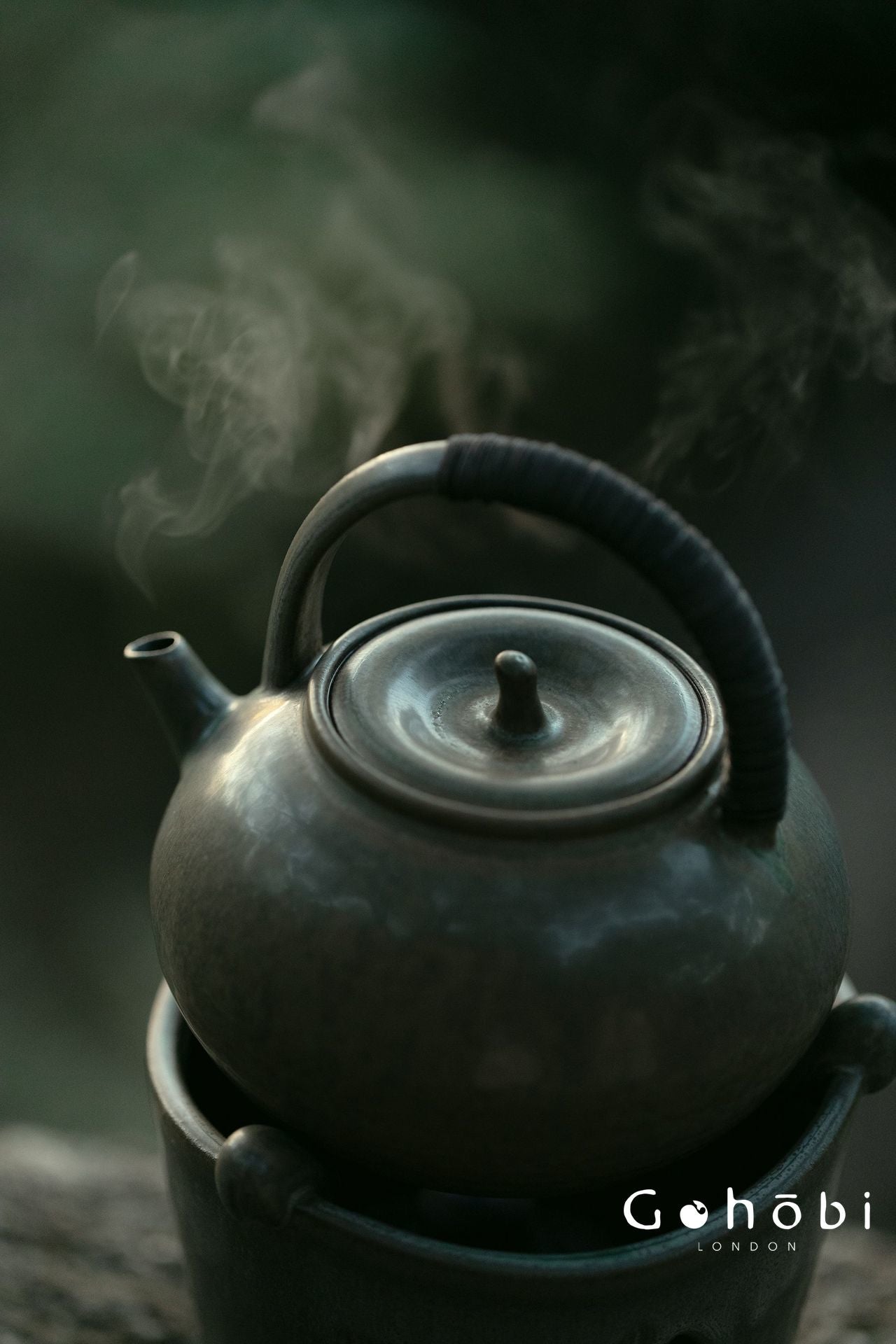 Gohobi Handmade Rattan Beam Teapot – Artisan Pottery Brewing Kettle (400ml, 2 Colours)