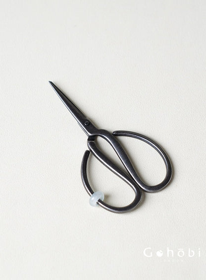 Gohobi Handmade Old Iron Tea Scissors with Storage Bag – Portable Tea Ceremony Accessory