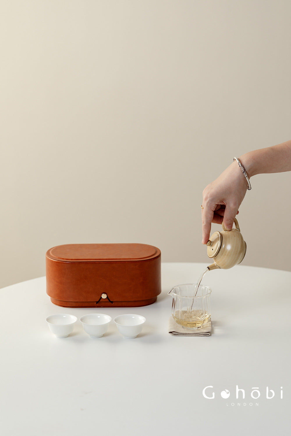 Gohobi Portable Gongfu Tea Set – Luxury Travel Tea Set Teapot & Three-Cup Set with Leather Case