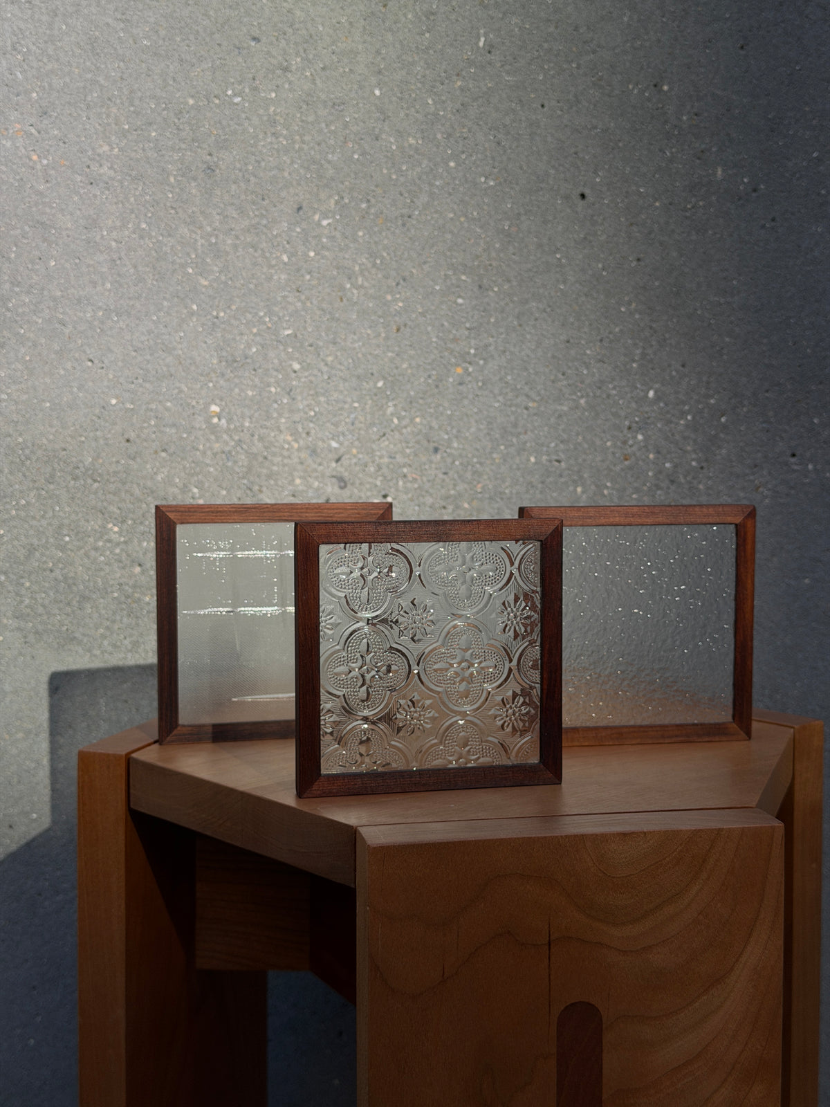 Gohobi Taiwanese Patterned Glass Coaster & Storage Box
