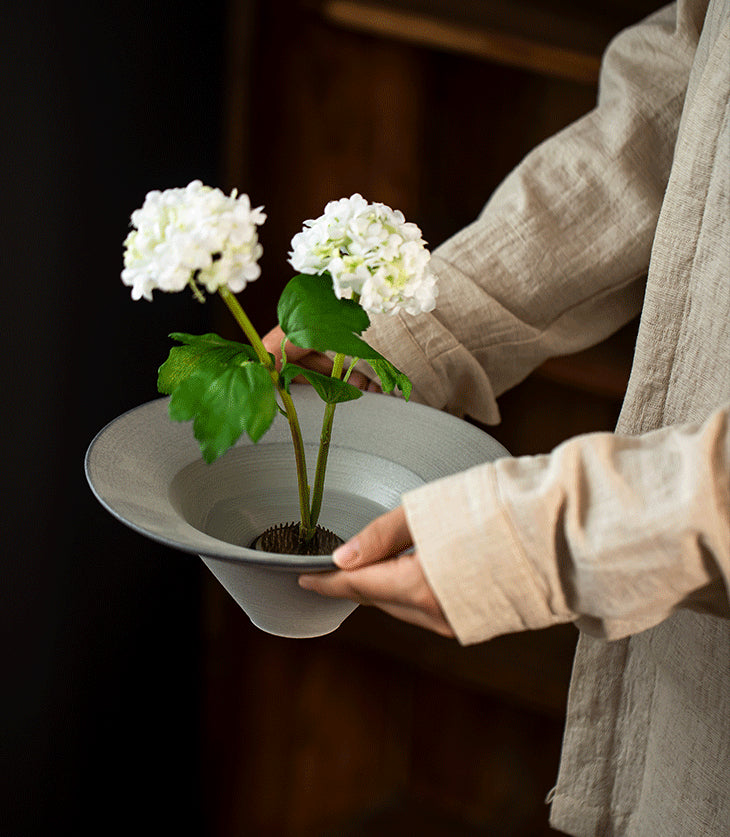 Gohobi Morden Large White Ikebana Vase