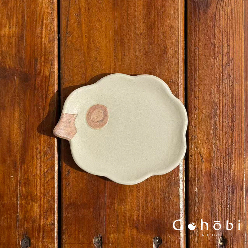 Gohobi Japanese Minoya Ceramic Small Dessert Plate Sheep and Apple Shaped [Made in Japan]