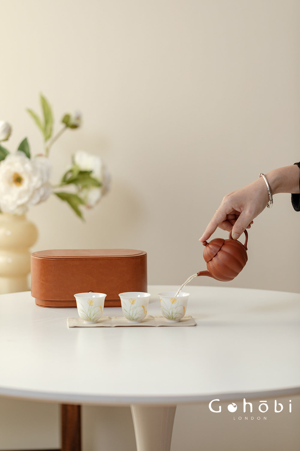 Gohobi Yixing Zisha Clay Travel Tea Set – Handmade Gongfu Tea Set with Leather Case