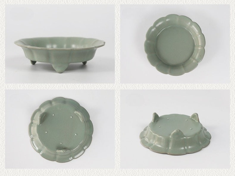 Gohobi Ru Kiln Three-Legged Ikebana Planter – Ice Crackle Celadon Ceramic Narcissus Bowl
