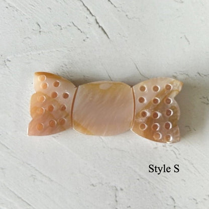 Gohobi Shell Chopstick Rest