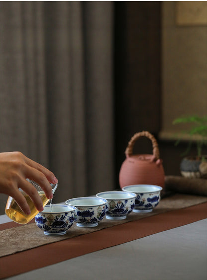 Gohobi Hand-painted Wood-fired Red, Blue and White Fish Yongle Hand-pressed Tea Cup