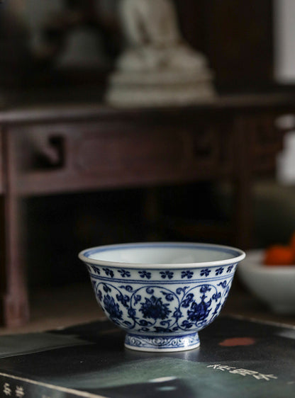 Gohobi Hand-painted Wood-fired Blue and White Yongle Hand-pressed Tea Cup