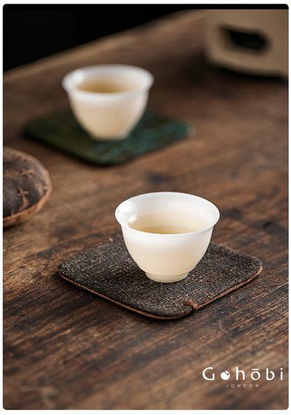 Gohobi Xiangyun Silk Tea Coaster – Handmade Tussah Silk Square Tea Mat Heat Insulation Pad