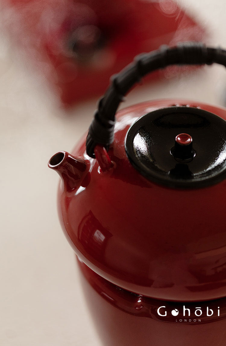Gohobi Ochre Dream Red Fireplace Teapot – Japanese-Style Coarse Pottery Rattan Beam Kettle