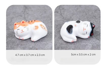 Gohobi Ceramic Lucky Cat Chopstick Rest