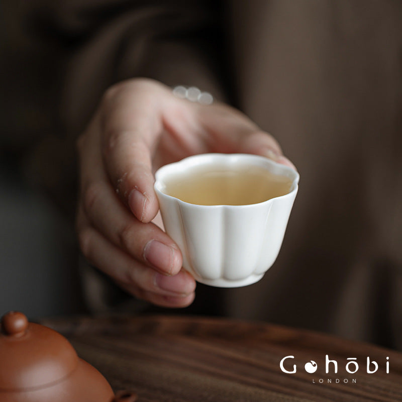Gohobi Handmade White Porcelain Teacup – Thin Porcelain Flower Rim Gongfu Master Cup
