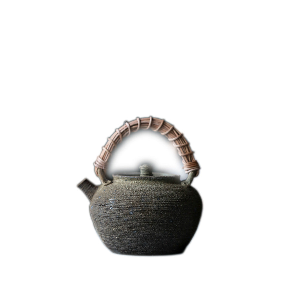 Gohobi Old Rock Mud Charcoal Teapot – Pure Handmade Coarse Pottery Kettle with Bamboo & Copper Beam (600ml)