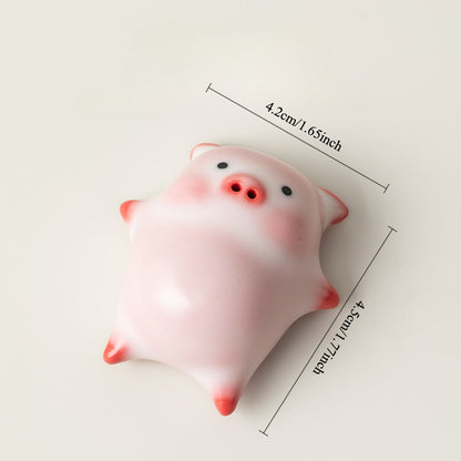 Gohobi Lying Pig Teacup (Tea coaster is sold separately)