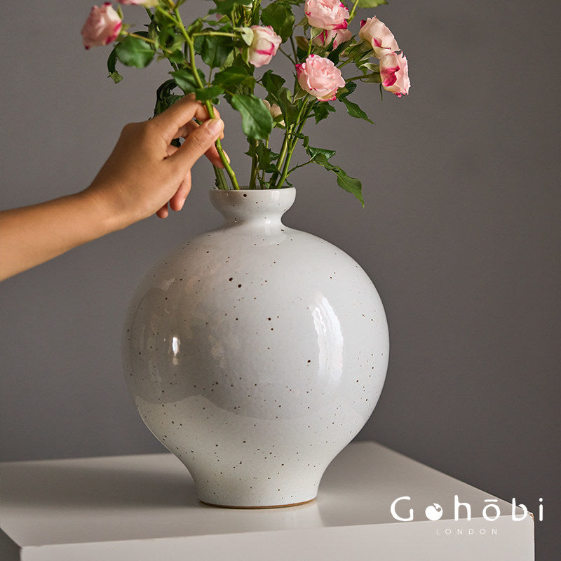 Gohobi Jingdezhen Handmade Ceramic Vase – Coarse Pottery Retro Spherical Flower Vase