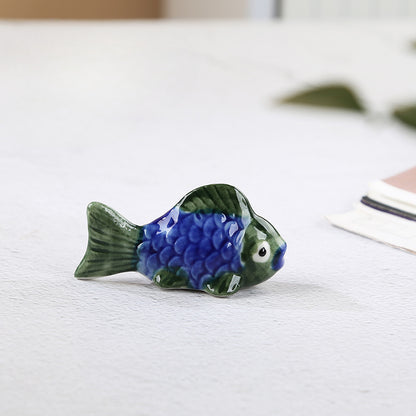 Gohobi Colourful Goldfish Chopstick Rest