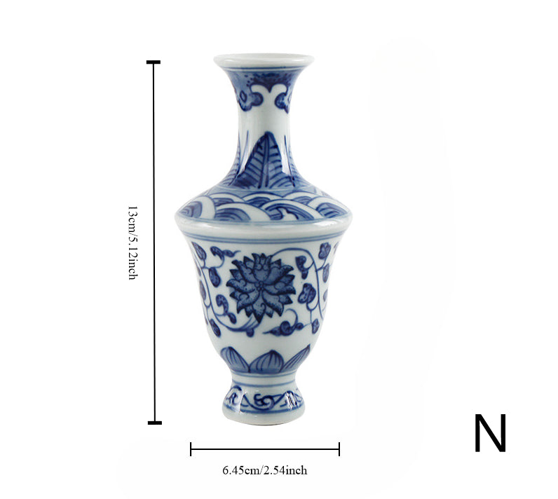 Gohobi Hand-painted Blue and White Porcelain Vase (Classic)