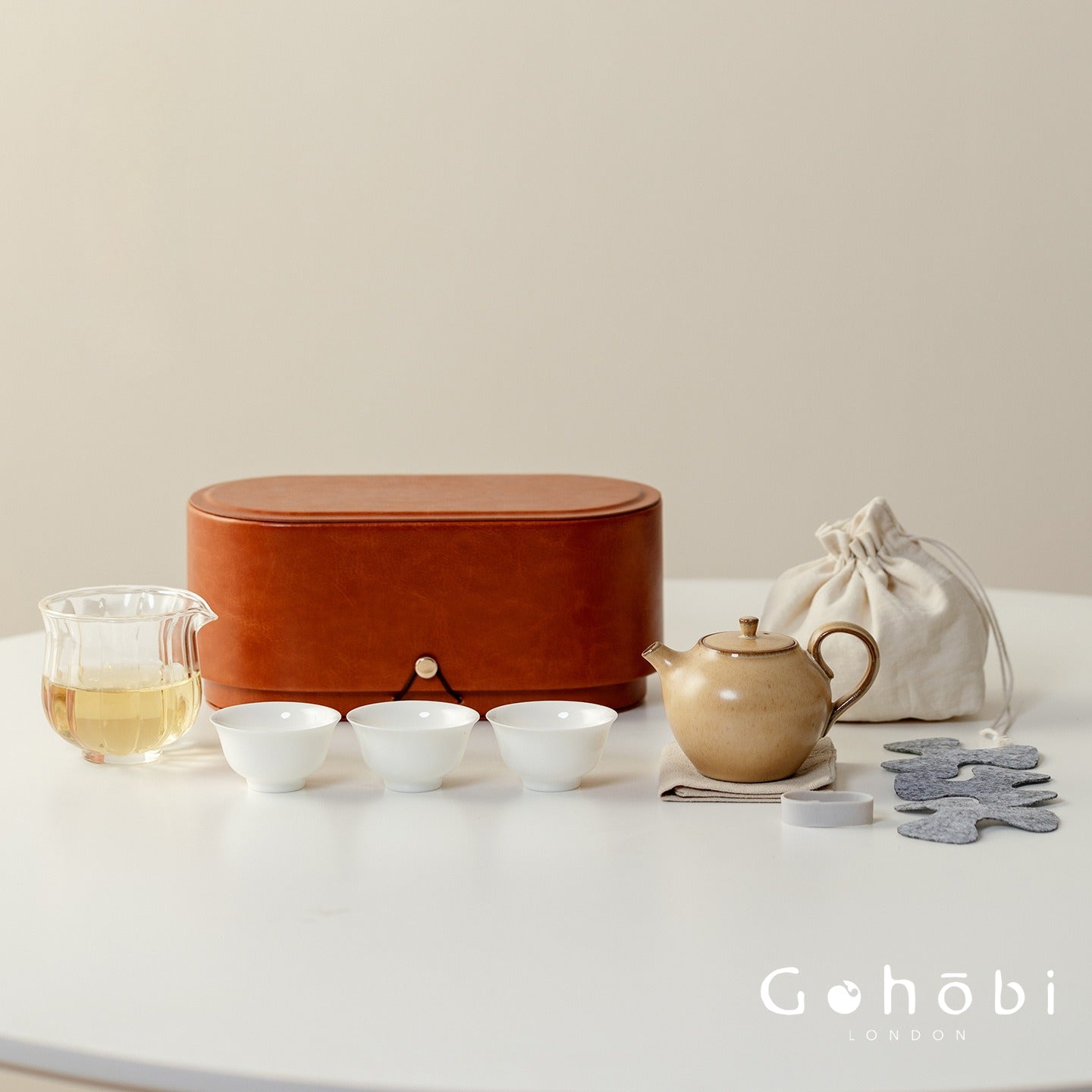 Gohobi Gallery Collection – Portable Gongfu Travel Tea Set with Leather Case