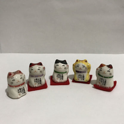 Gohobi Handmade Ceramic Cat Ornament