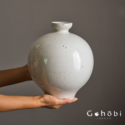 Gohobi Jingdezhen Handmade Ceramic Vase – Coarse Pottery Retro Spherical Flower Vase