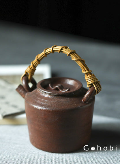 Gohobi “Sunny Day” Hand-Pulled Purple Sand Teapot – Literati Ball-Hole Pot (350–400ml)