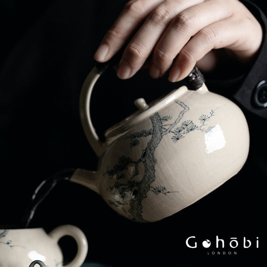 Gohobi Outdoor Portable Blue & White Teapot – Rattan Beam Open Flame Brewing Kettle (400ml)