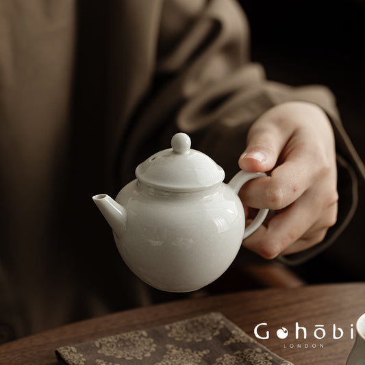 Gohobi Wood Ash Glaze Ceramic Teapot – Handmade Vessel Shape Gongfu Tea Pot with Ball Filter