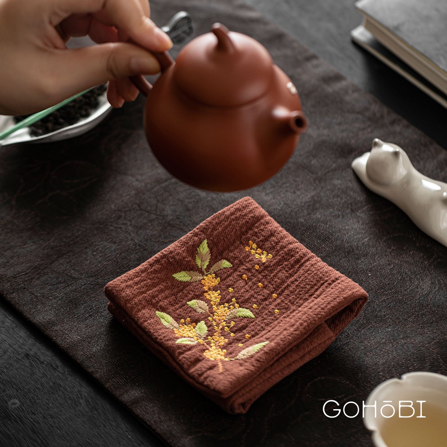 Embroidered tea towel household fabric tea party small square towel tea table towel rag new Chinese absorbent pot towel tea cloth