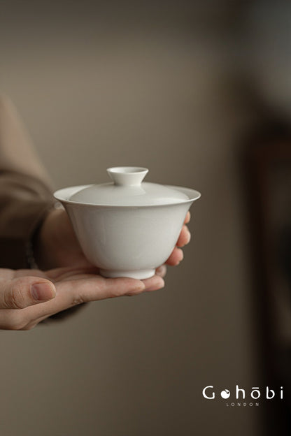 Gohobi Wood Ash Glaze Thin Porcelain Gaiwan – Literati Style Handmade Covered Tea Bowl