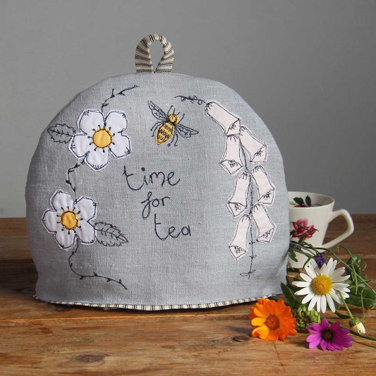 Gohobi x Poppy Treffry Wild Flowers Small Tea Pot Cosy [Made in the UK]