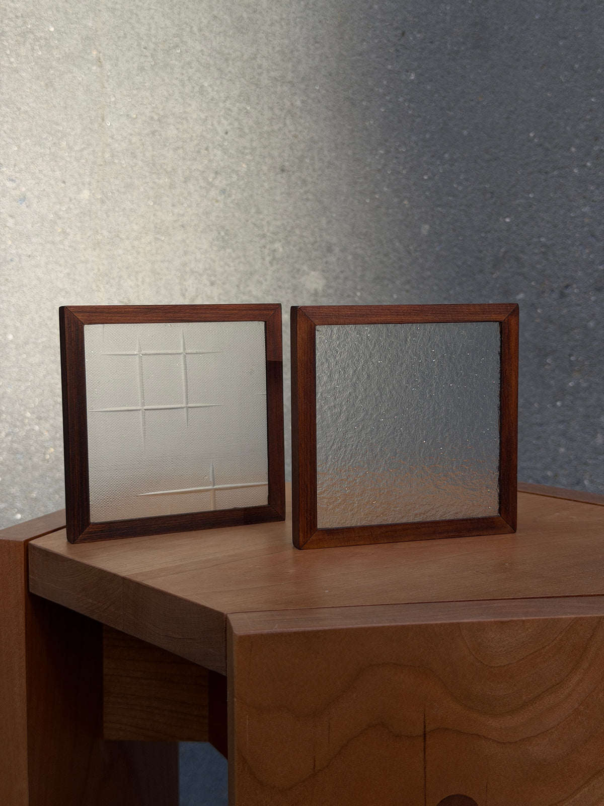 Gohobi Taiwanese Patterned Glass Coaster & Storage Box