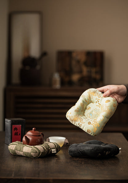 Gohobi Chinese Fabric Pot Coaster