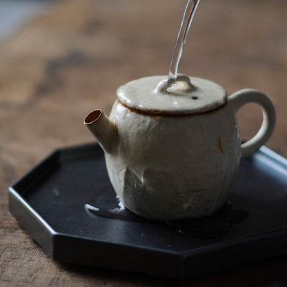 Gohobi Handmade Pulverised Kohiki White Teapots