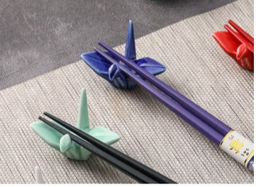 Gohobi A Set of 5 Pairs of Swan Wooden Chopsticks and Rests