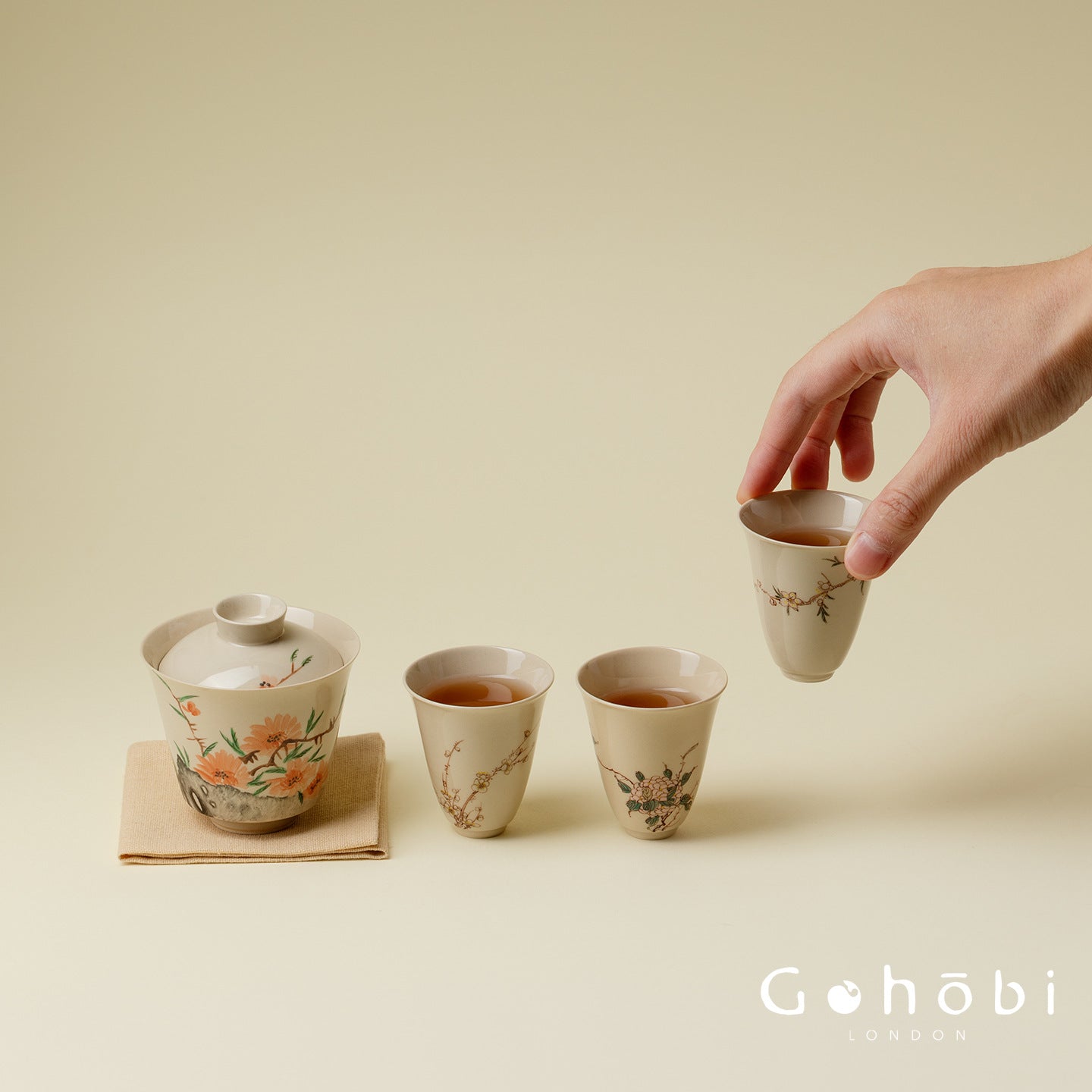 Gohobi Wood Ash Glaze Travel Tea Set – Hand-Painted Gaiwan Tea Set with Leather Case