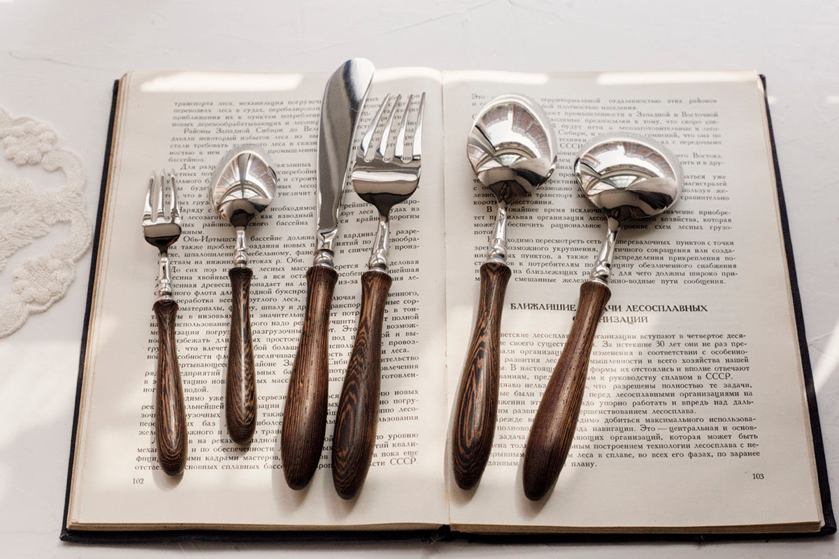 Gohobi A Set of 6 Pieces Wooden Handle Cutlery