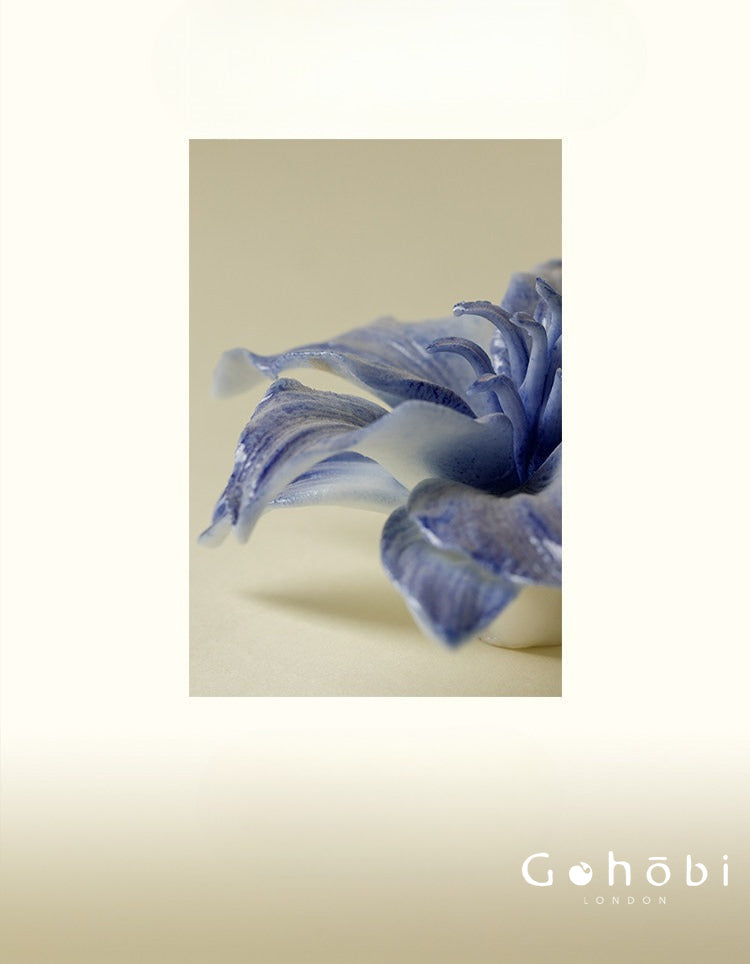 Gohobi Handmade Floral Incense Holder 003 - Blue and White Lilly