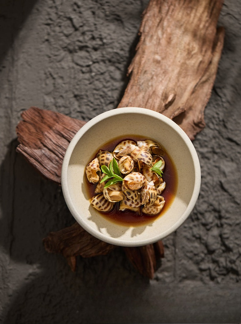 Gohobi Japanese Ceramic High-Foot Rice Bowl