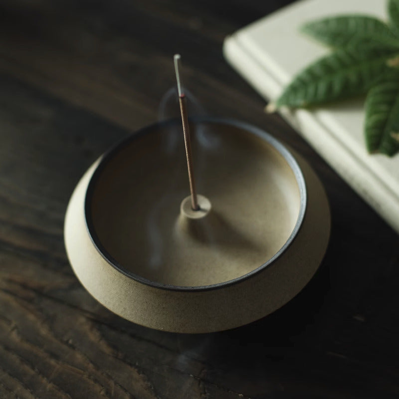 Gohobi Handmade Ceramic Black Incense Holder