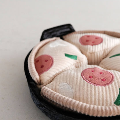 HereThe DEEP DISH PIZZA//Enrichment dog toy