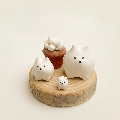 Gohobi x Little Diary Handmade Ceramic Samoyed Dog