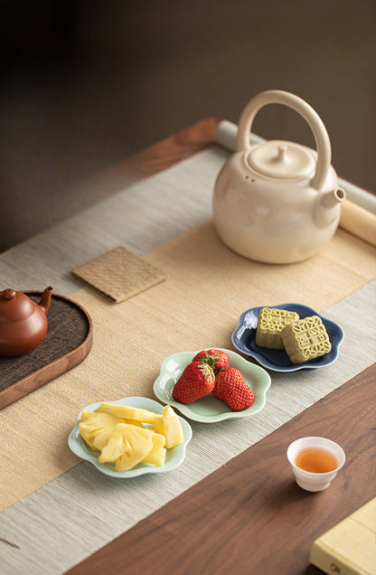 Gohobi Traditional Japanese Glazed Fruit Nuts Small Plate - Cloud 007