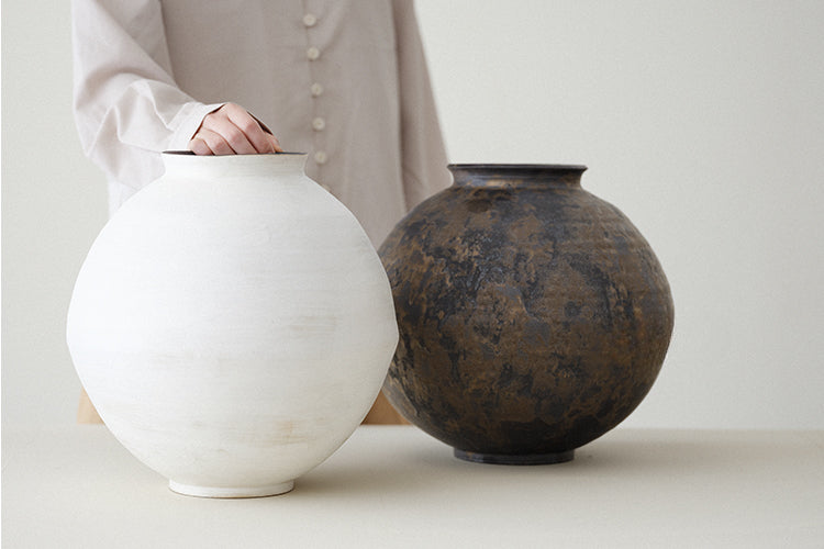 Gohobi Japanese-style wabi sabi handmade large vase 005